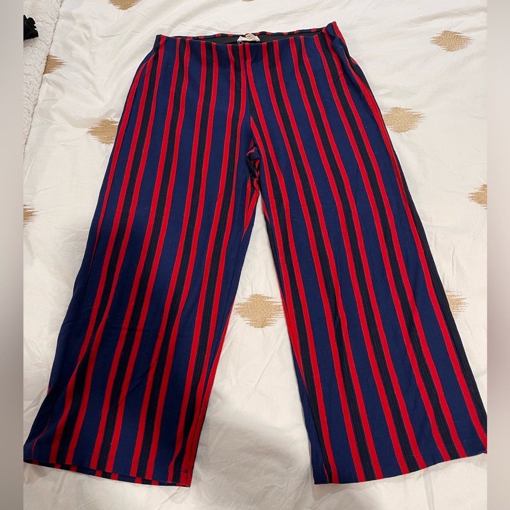Urban Outfitters - Cropped, wide leg pants